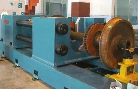 Tekerlek takımı demontaj makinası